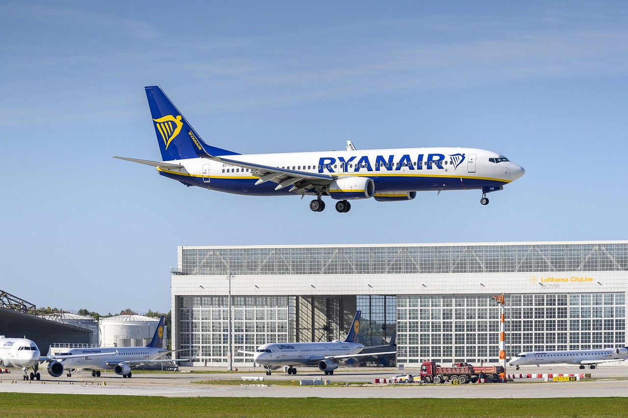 Ryanair lancia nove nuove rotte in Emilia-Romagna: rilancio per Forlì, Parma e Rimini