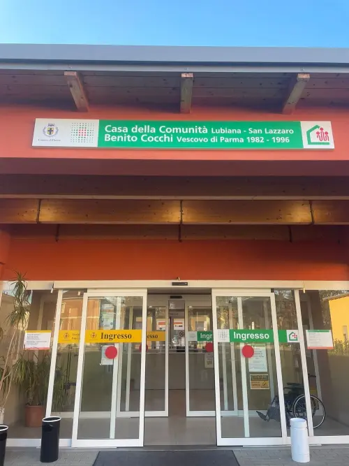 Un ritratto di Mons. Cocchi alla Casa della Comunità Lubiana San Lazzaro