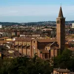 Parma, tentata rapina a due turisti svedesi vicino alla stazione: arrestati due uomini