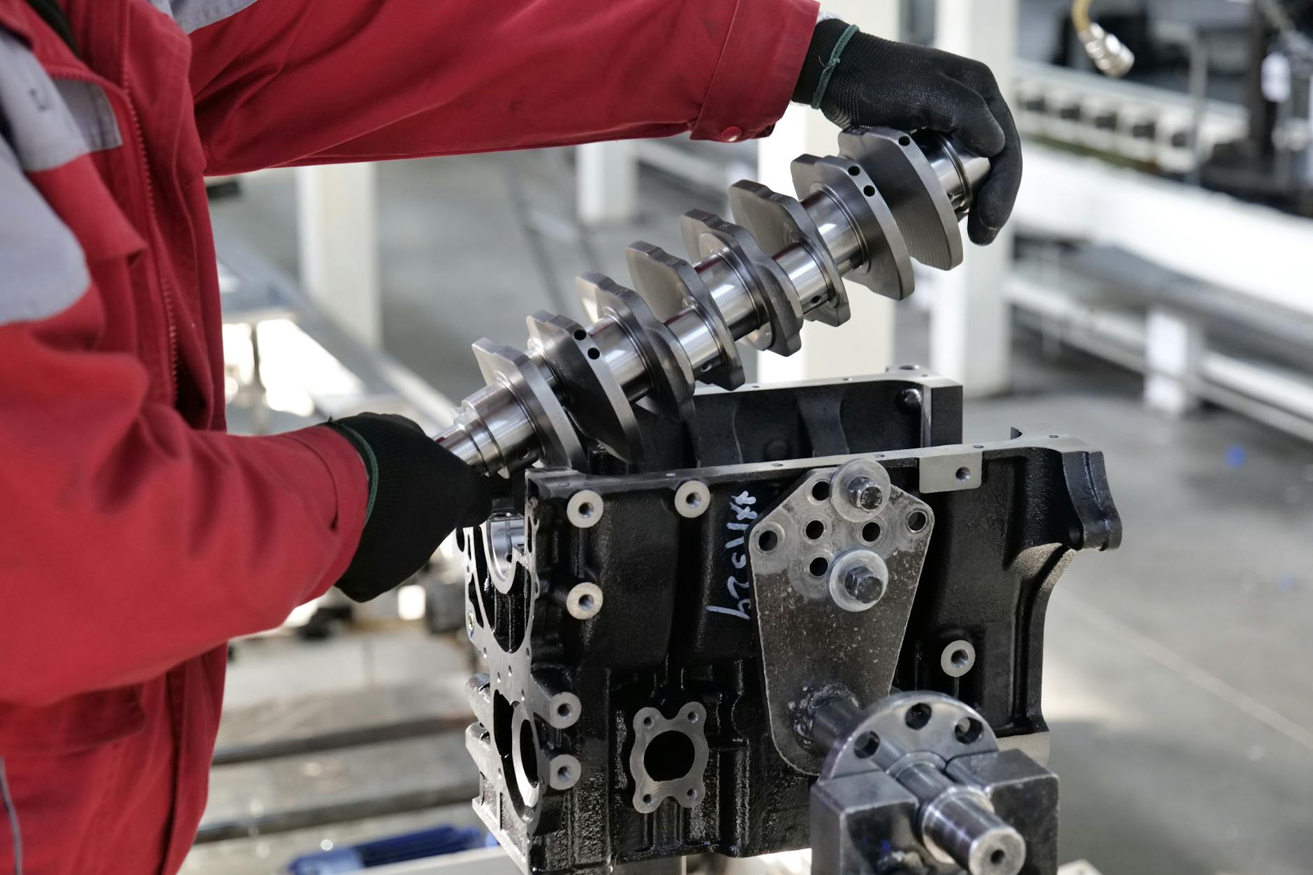 Autoriparazione, CNA lancia l’allarme: il lavoro c’è, mancano i tecnici